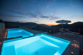 Charming farmhouse in the hills, private pool, sea view, dream panorama